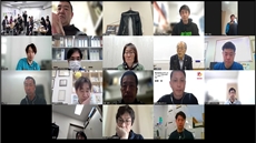 �R�[�`����ʐ^